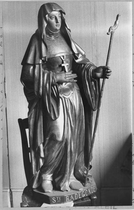 Statue : Sainte Radegonde