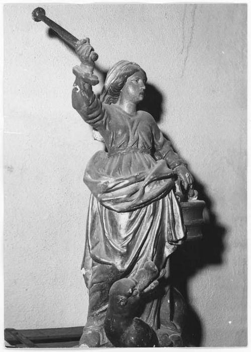 statue : Sainte Marthe