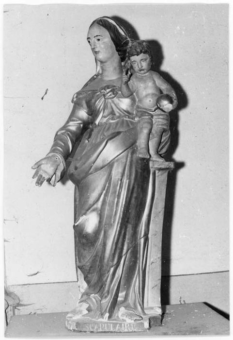 Statue : Vierge à l'Enfant dite Notre-Dame du Scapulaire