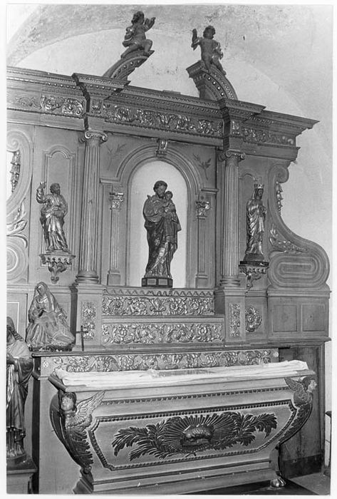 autel et retable du croisillon sud  - © Ministère de la Culture (France), Médiathèque du patrimoine et de la photographie, diffusion GrandPalaisRmn Photo