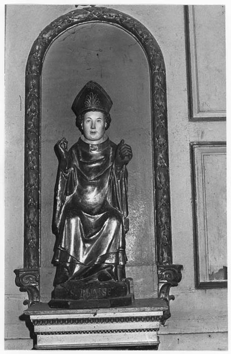 statue : Saint Blaise