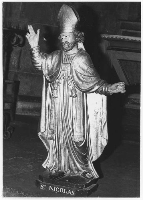 statue : Saint Nicolas