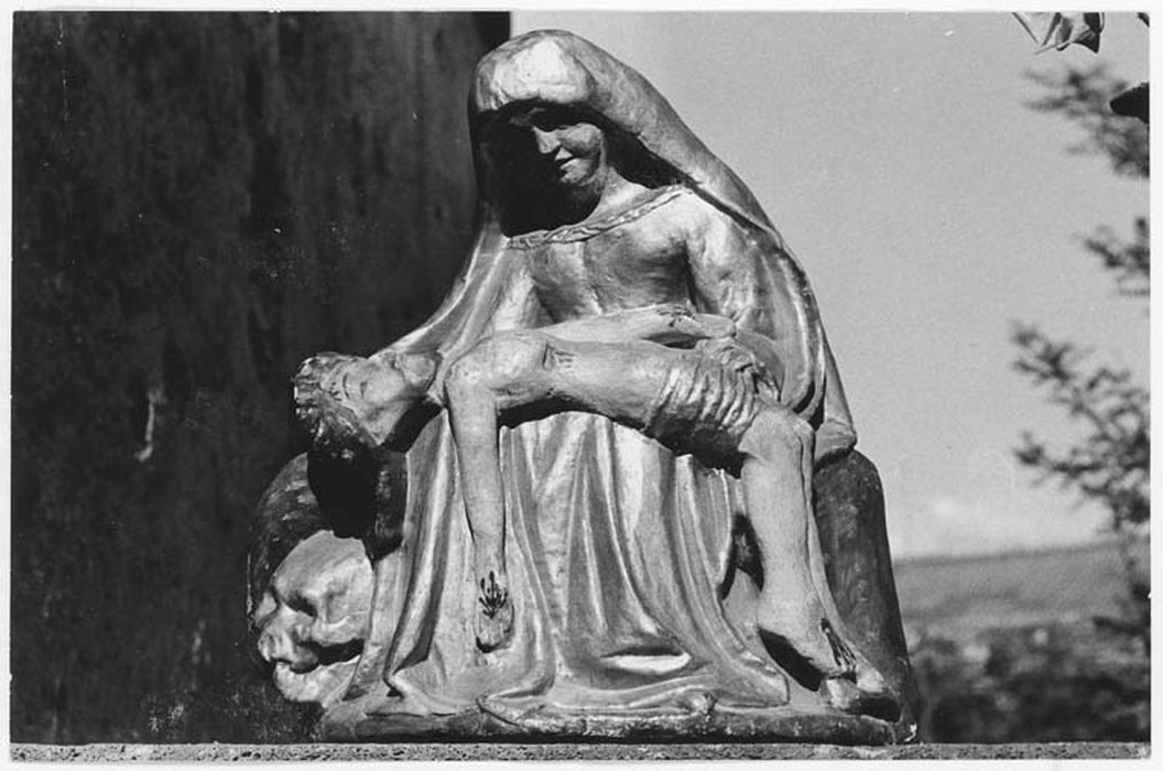 groupe sculpté : Vierge de Pitié - © Ministère de la Culture (France), Médiathèque du patrimoine et de la photographie, diffusion GrandPalaisRmn Photo