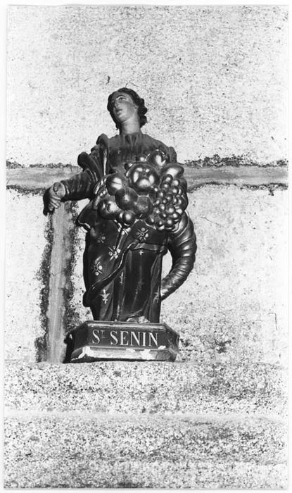 statue : Saint Sennen