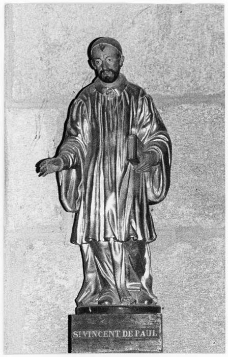 statue : Saint Vincent de Paul