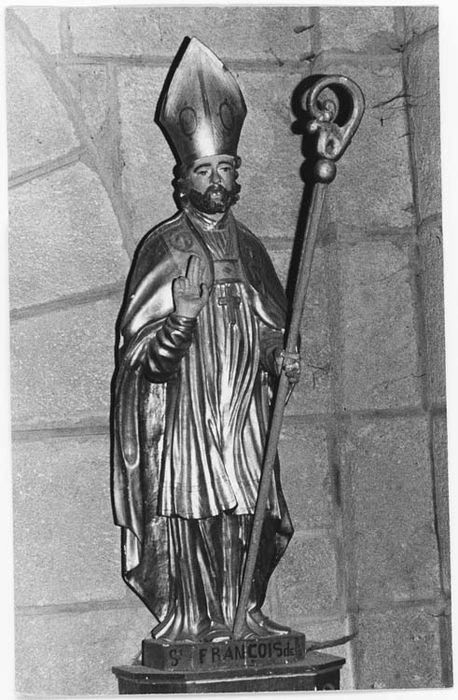 statue : Saint François de Sales