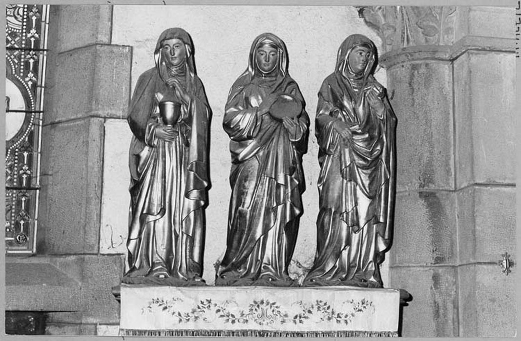 statues : Les Trois Marie