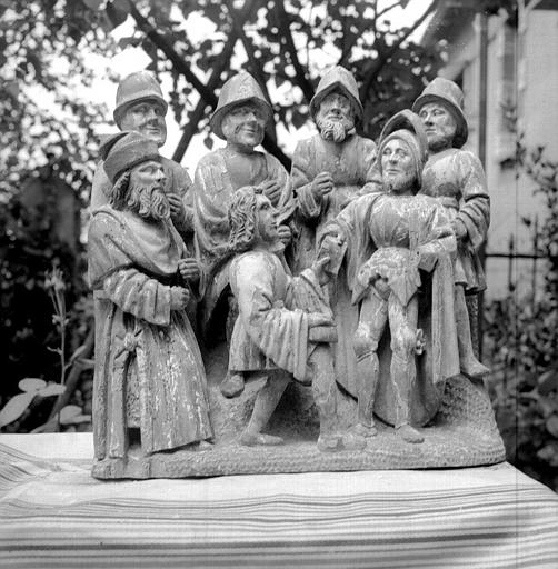 Scènes de la vie de saint Maurice, haut-relief en bois, registre supérieur gauche