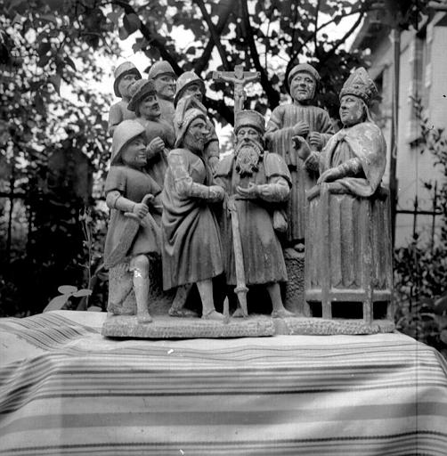 Scènes de la vie de saint Maurice, haut-relief en bois, registre supérieur droit