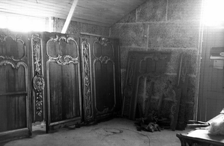 Boiseries, panneaux déposés