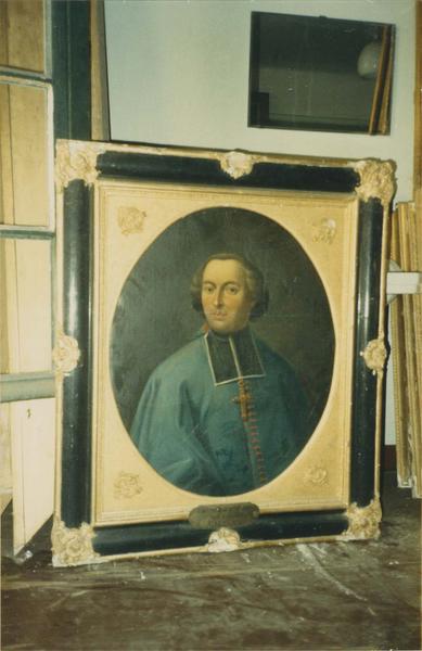 tableau, cadre : portrait de monseigneur Jean François de Montillet, vue générale - © Ministère de la Culture (France), Médiathèque du patrimoine et de la photographie (objets mobiliers), tous droits réservés