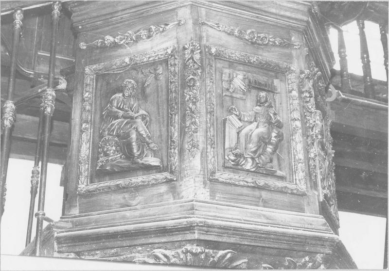 chaire à prêcher, vue générale de la cuve - © Ministère de la Culture (France), Médiathèque du patrimoine et de la photographie (objets mobiliers), tous droits réservés