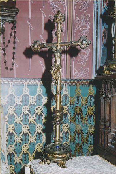 garniture d'autel : croix, vue générale - © Ministère de la Culture (France), Médiathèque du patrimoine et de la photographie (objets mobiliers), tous droits réservés