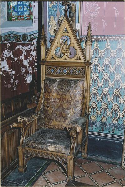 fauteuil de célébrant, vue générale - © Ministère de la Culture (France), Médiathèque du patrimoine et de la photographie (objets mobiliers), tous droits réservés