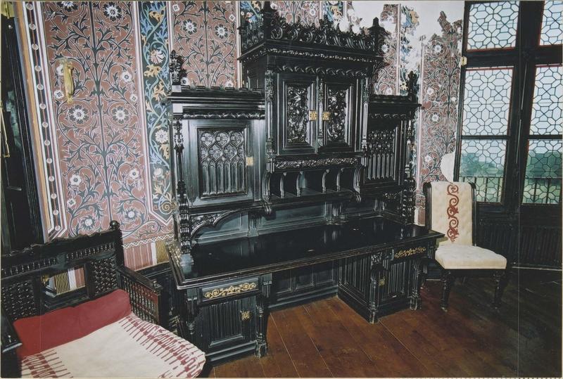 secrétaire-armoire, vue générale - © Ministère de la Culture (France), Médiathèque du patrimoine et de la photographie (objets mobiliers), tous droits réservés