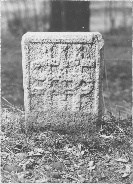 stèle tabulaire, revers, vue générale - © Ministère de la Culture (France), Médiathèque du patrimoine et de la photographie (objets mobiliers), tous droits réservés