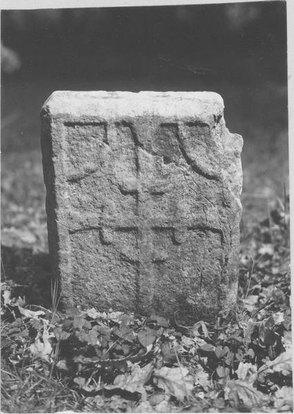 stèle tabulaire, revers, vue générale - © Ministère de la Culture (France), Médiathèque du patrimoine et de la photographie (objets mobiliers), tous droits réservés