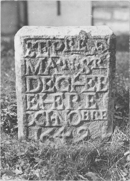 stèle tabulaire, avers, vue générale - © Ministère de la Culture (France), Médiathèque du patrimoine et de la photographie (objets mobiliers), tous droits réservés