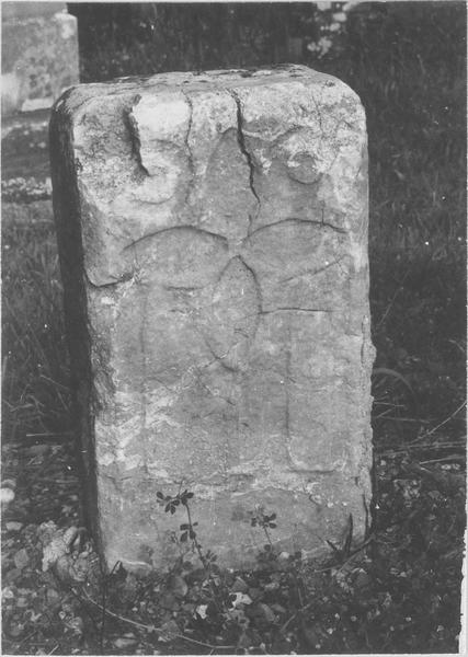 stèle tabulaire, avers, vue générale - © Ministère de la Culture (France), Médiathèque du patrimoine et de la photographie (objets mobiliers), tous droits réservés