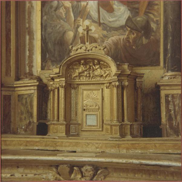 tabernacle du retable de l'absidiole nord, vue générale - © Ministère de la Culture (France), Médiathèque du patrimoine et de la photographie (objets mobiliers), tous droits réservés