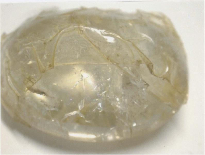 mobilier provenant de la sépulture de l'évêque Raimond d'Ogeu, cristal de roche, vue générale - © Ministère de la Culture (France), Médiathèque du patrimoine et de la photographie (objets mobiliers), tous droits réservés