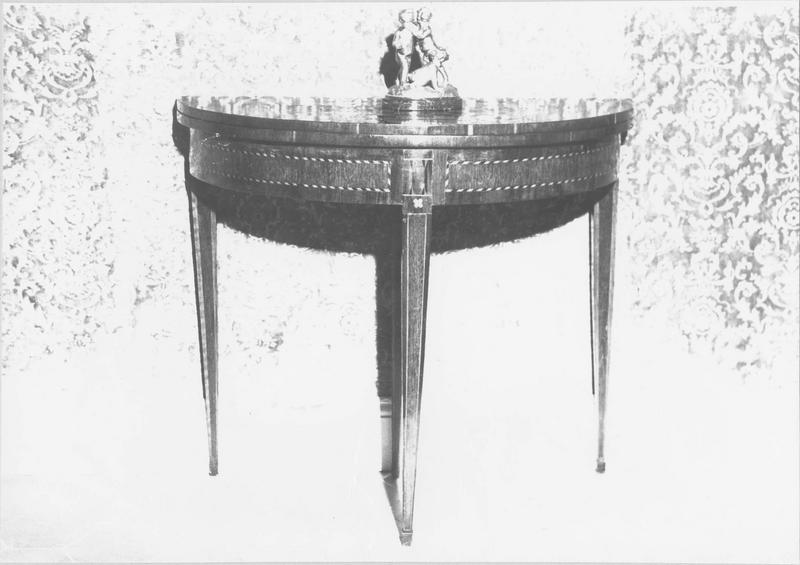 table à jeu, vue générale