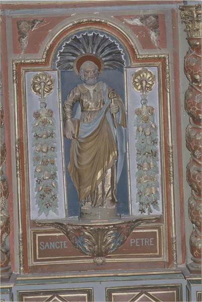 statue : saint Pierre, vue générale