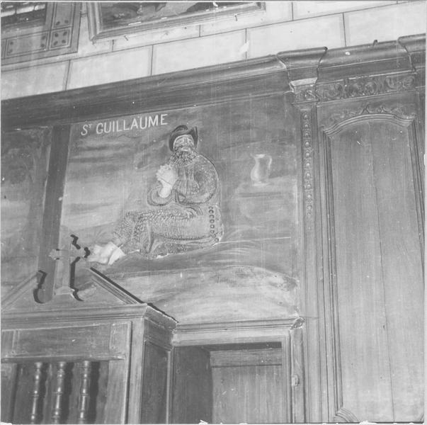 bas-relief: saint Guillaume, vue générale