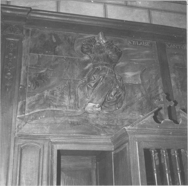 bas-relief: saint Blaise, vue générale