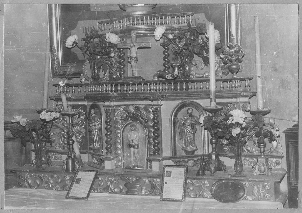 tabernacle du maître-autel avec retable, tableau et son cadre : Saint Martin