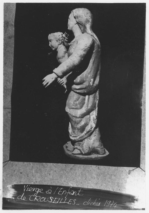 statue : Vierge à l'Enfant