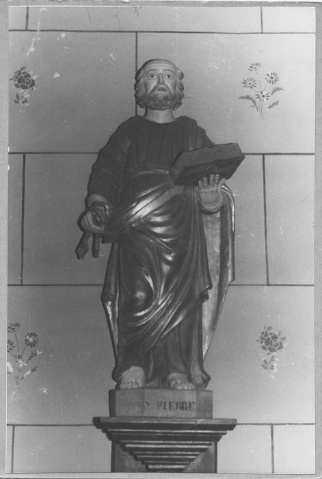 statue : Saint Pierre