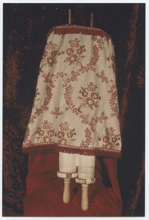 trois manteaux de Torah