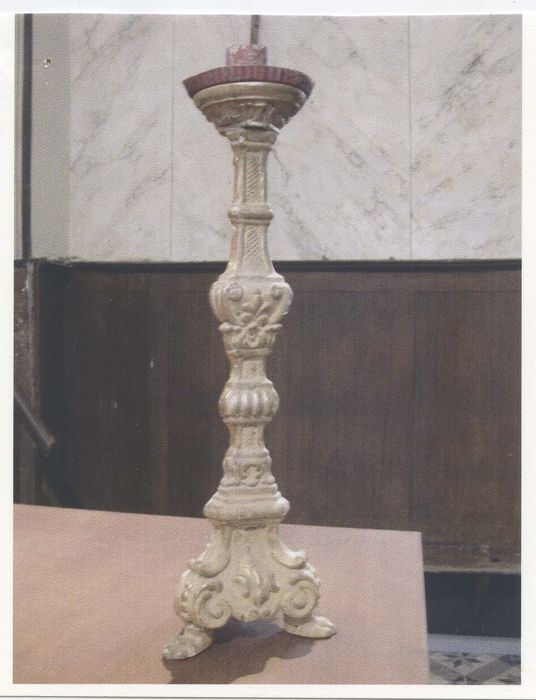 six candélabres (photocopie numérisée)