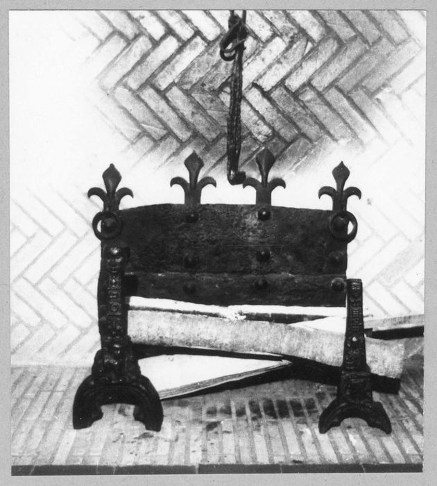 Deux têtes de chenets