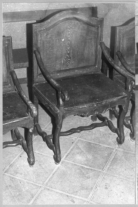 trois sièges de célébrant