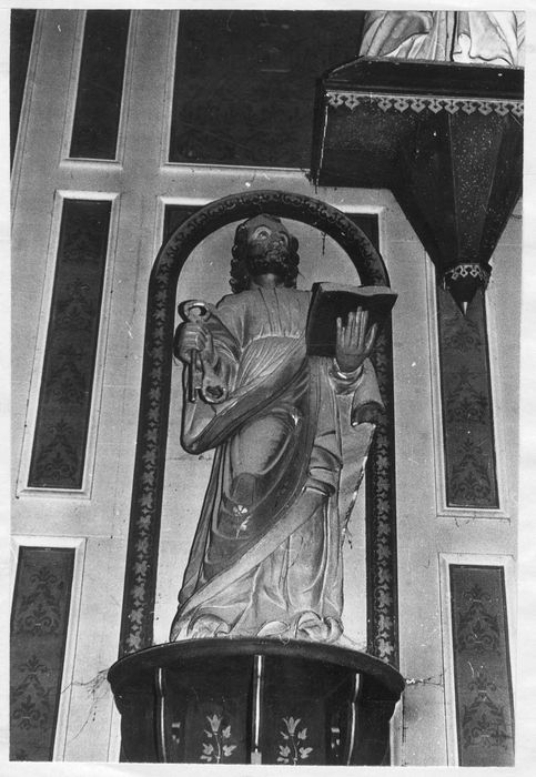 statue : Saint Pierre