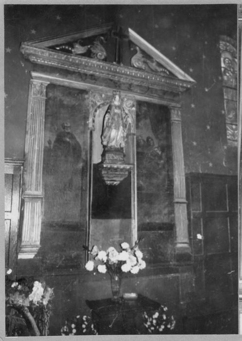 retable latéral et ses deux tableaux