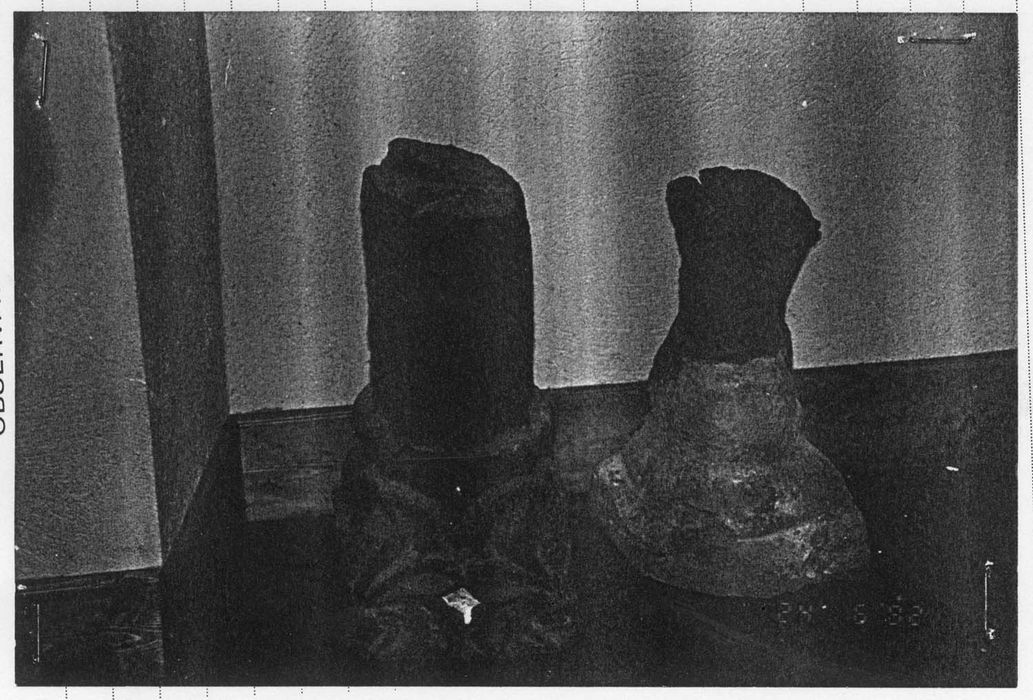 éléments sculptés (photocopie numérisée)