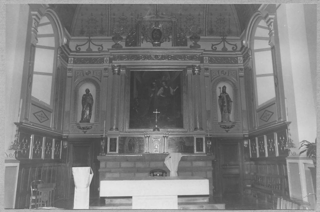 retable du maître-autel et ses cinq tableaux