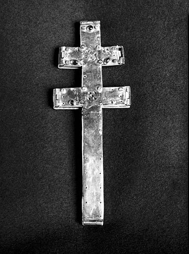 Croix reliquaire à double traverse en or et vermeil