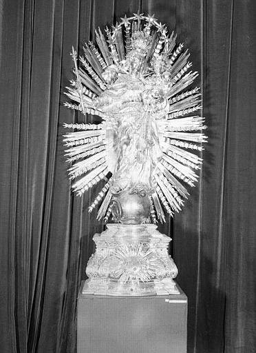 Statuette de la Vierge en gloire, argent en partie doré et cuivre doré - © Ministère de la Culture (France), Médiathèque du patrimoine et de la photographie, diffusion RMN-GP