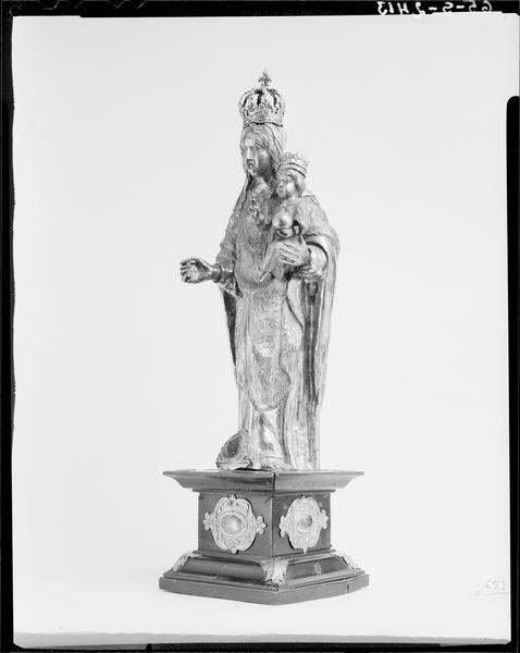 Statuette : Vierge à l'Enfant, de trois quarts gauche