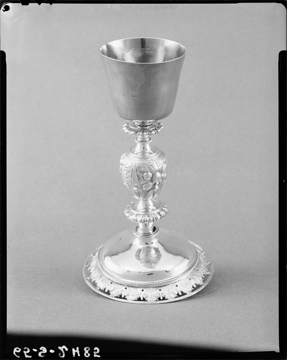 Calice en argent doré n° 2