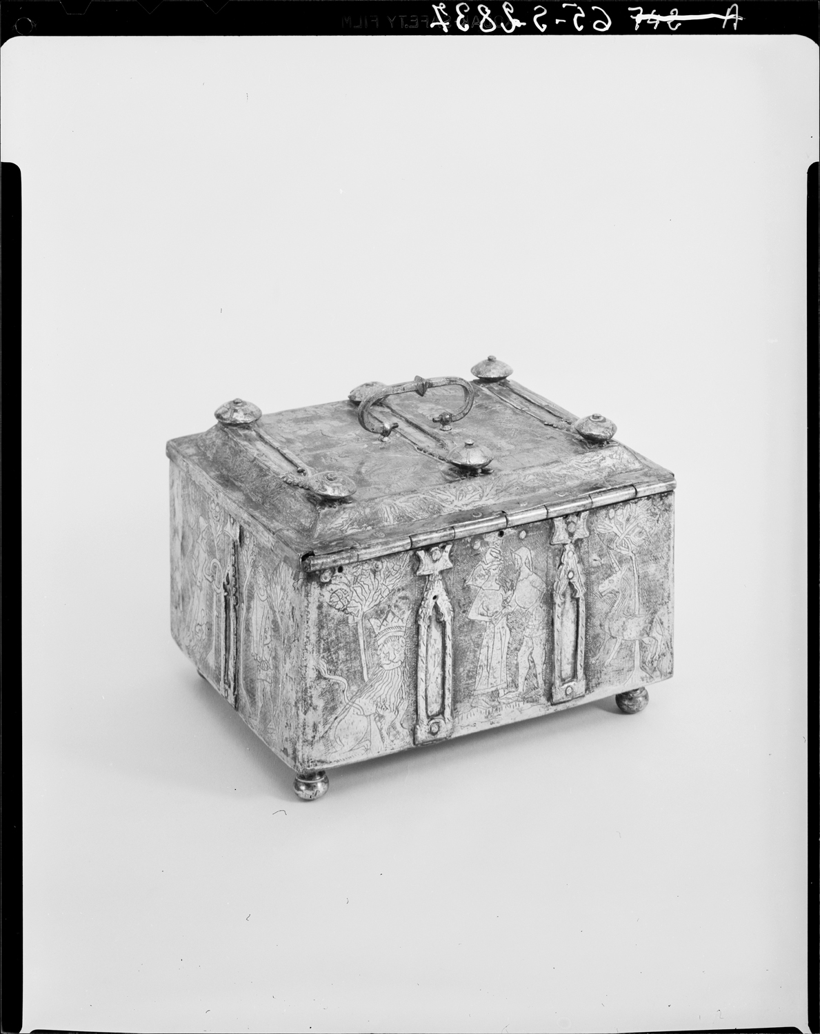 Coffret de mariage en argent en partie doré (revers)