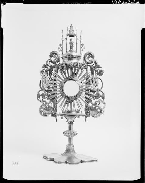 Reliquaire-monstrance, face