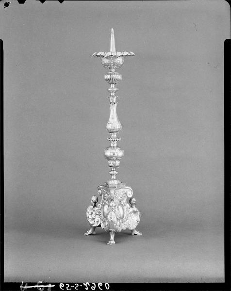 Chandelier d'autel