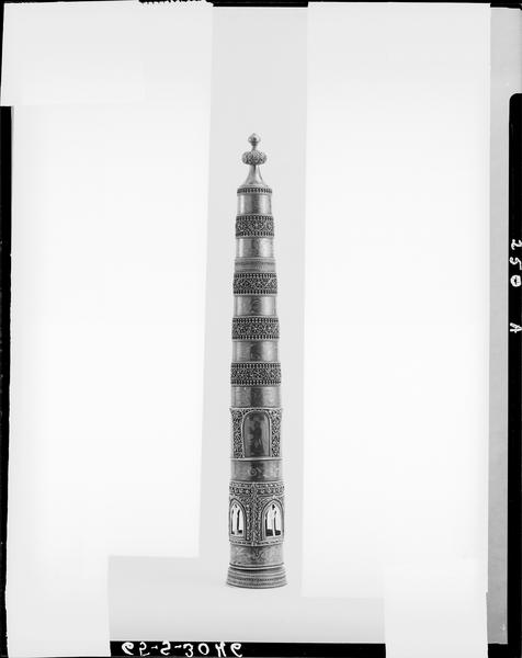 Reliquaire de la Sainte Chandelle - © Ministère de la Culture (France), Médiathèque du patrimoine et de la photographie, diffusion RMN-GP