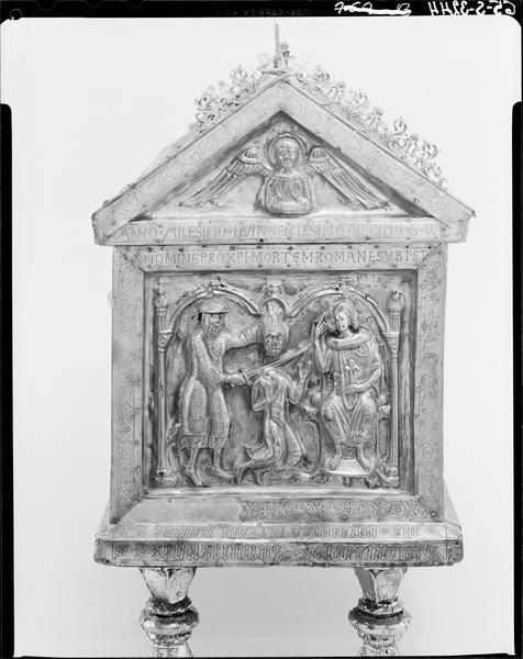 Châsse dite de saint Romain, pignon gauche figurant la décollation de saint Romain