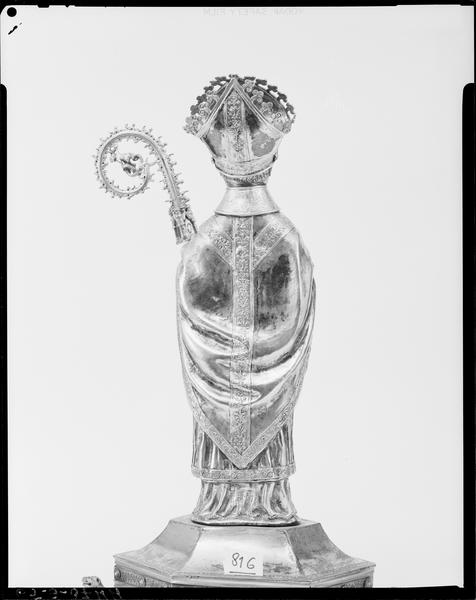 Statuette : Saint Martin, de dos